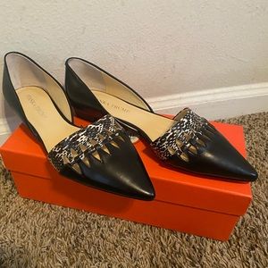 NEW NEVER WORN Ivanka Trump black white flats